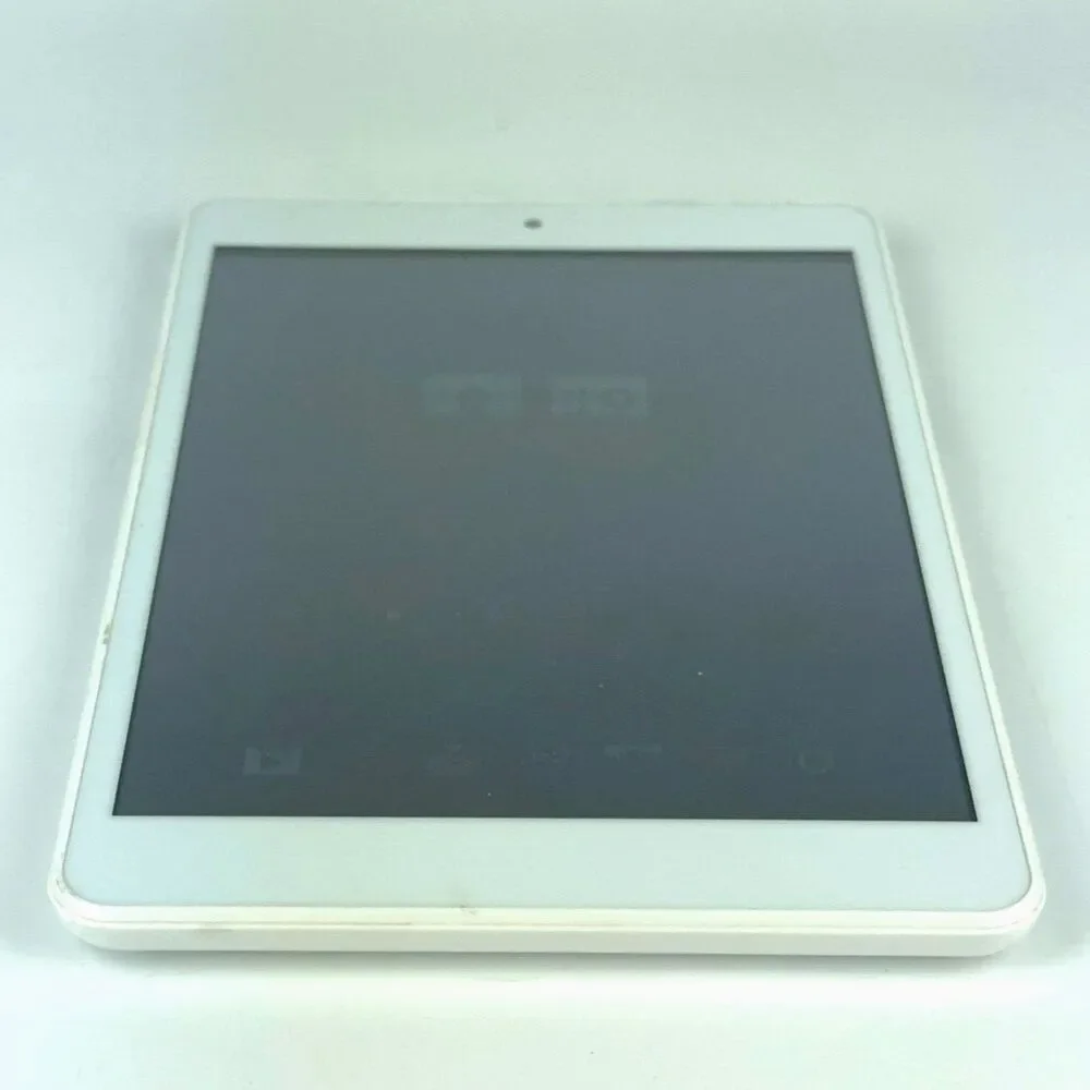 Trio 7.85 AXS Quad Core 4G Android Tablet ~ 16 GB ~ White - Ready to Use